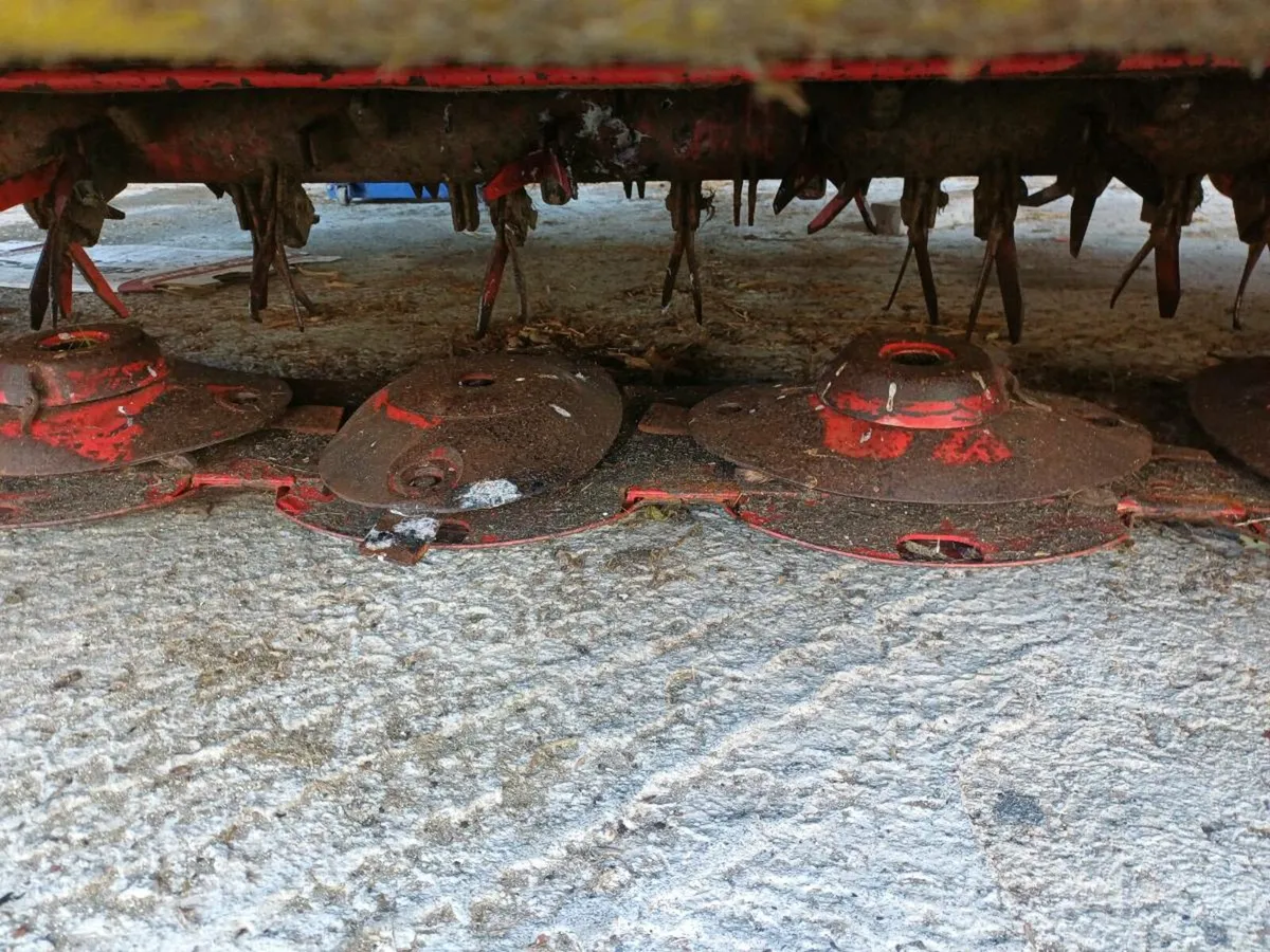 Mower - Image 1