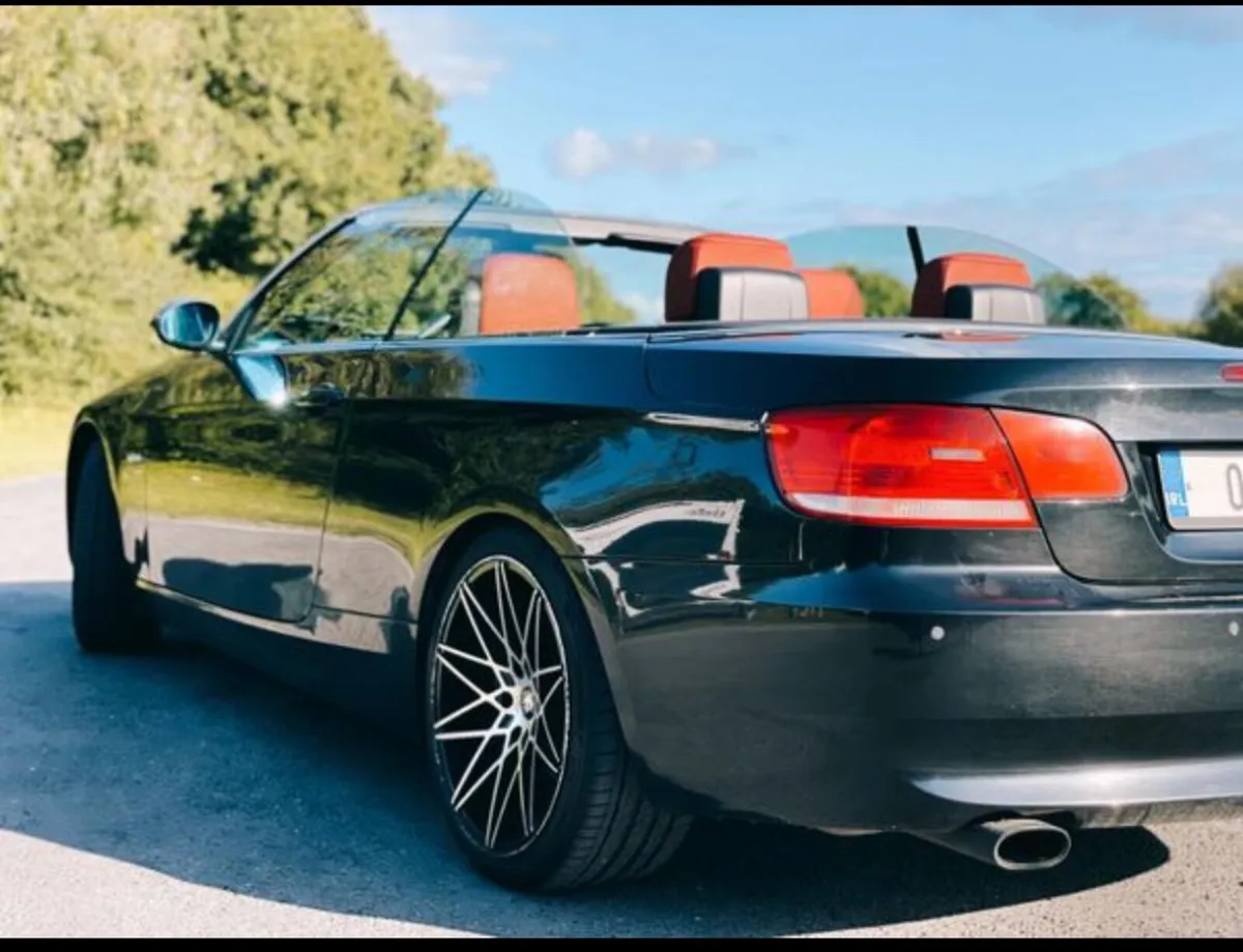 BMW 3 series convertible Hard Top - Image 1