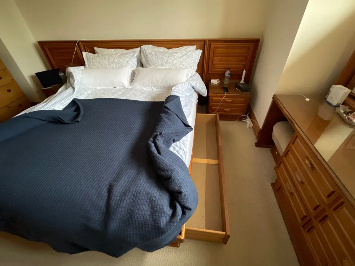 Bedroom Suite - Image 3