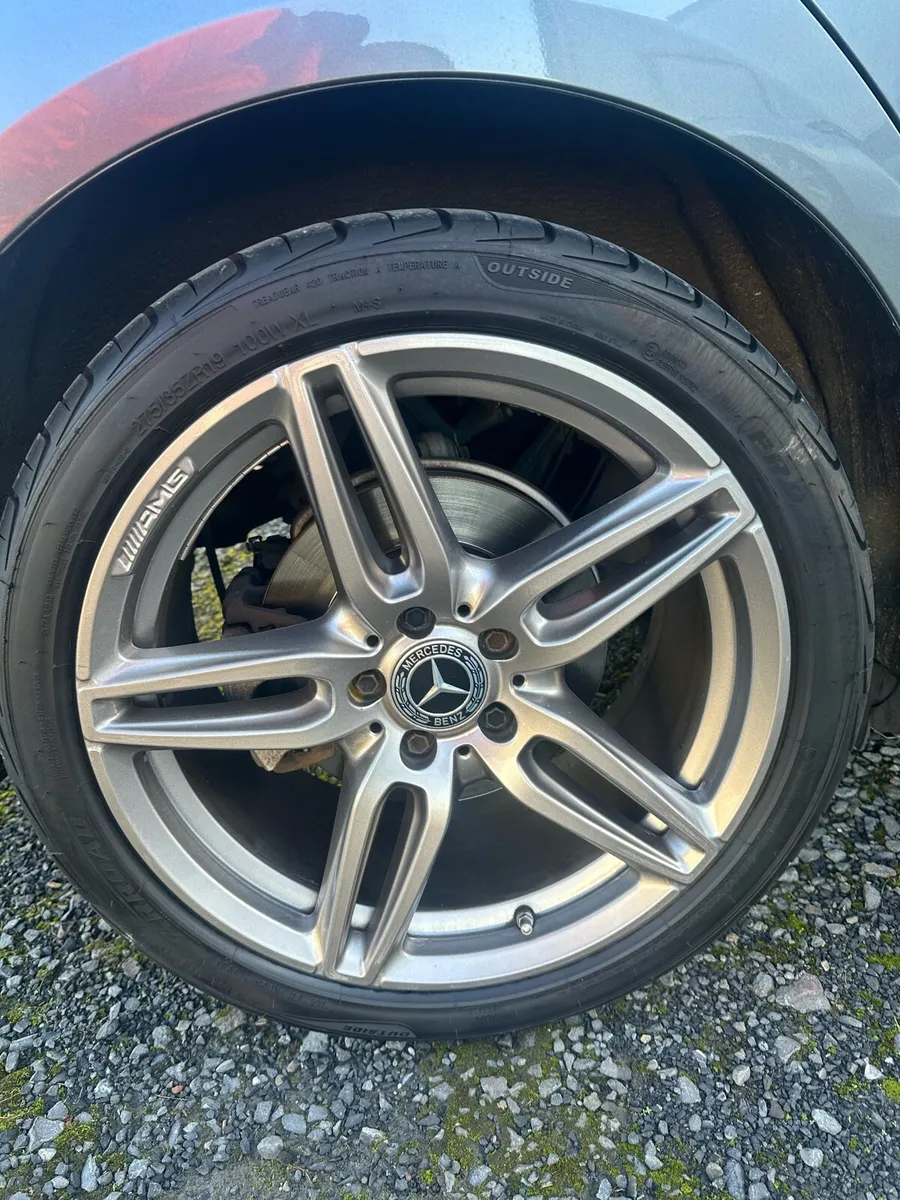 Mercedes-Benz E-Class E220D AMG AUTO - Image 2