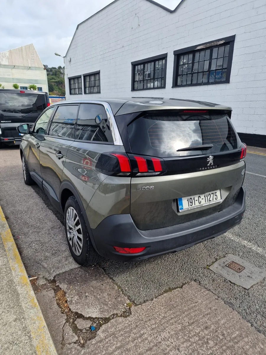 Peugeot 5008 2019 - Image 4