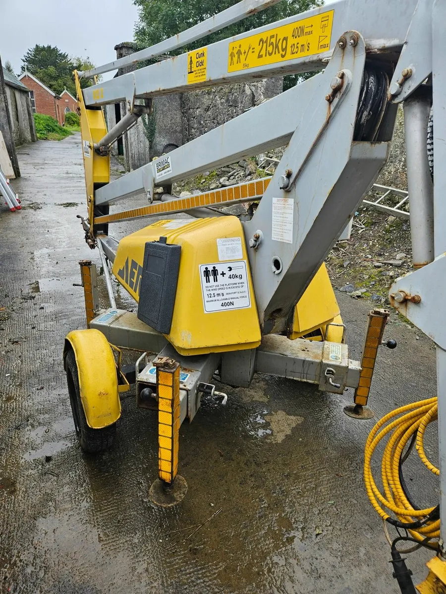 Cherry Picker Aerial Hoist - Image 2