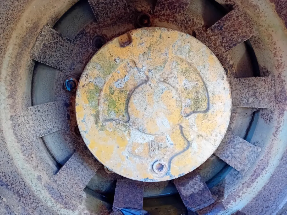 Steel Compacting Wheels - Image 2