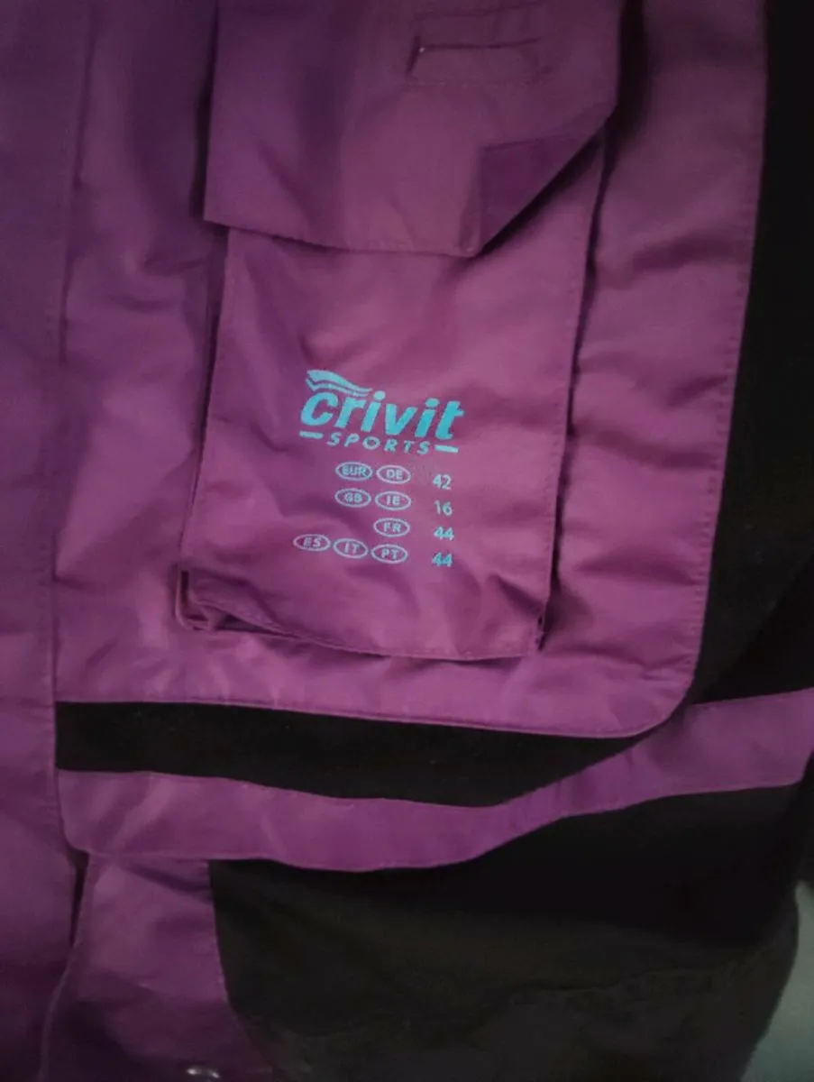 Snow gear 16 - Image 2