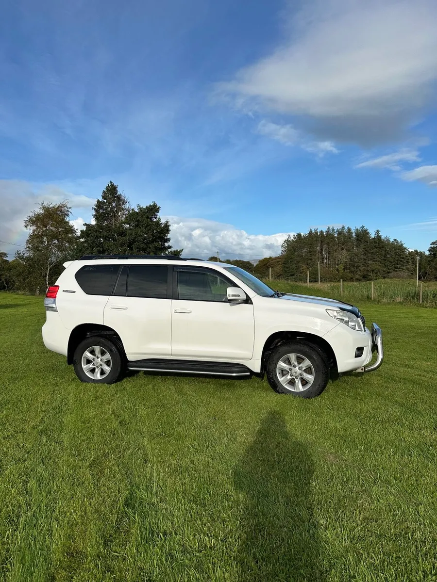 Toyota Land Cruiser 2011 - Image 1