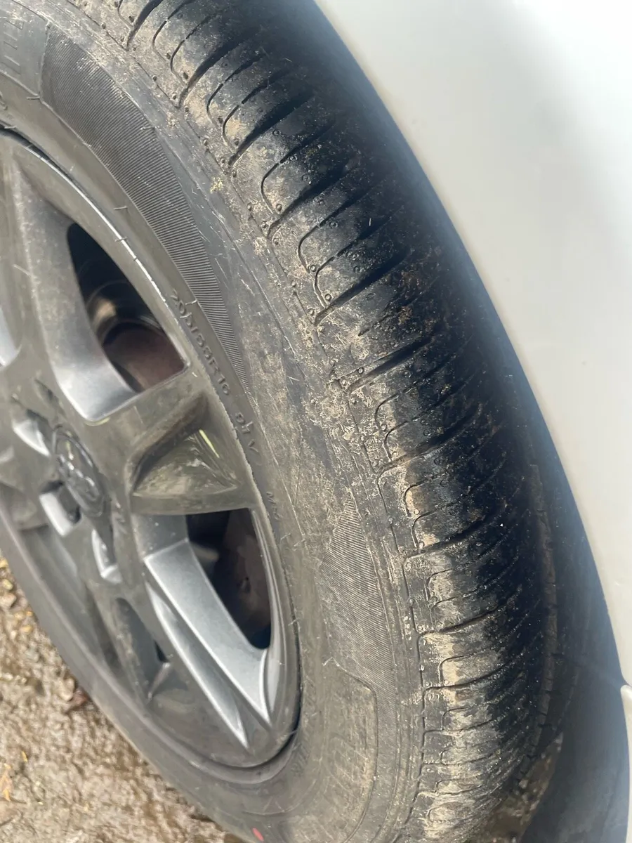 SWAP OR SELL Audi 16” alloy wheels - Image 4