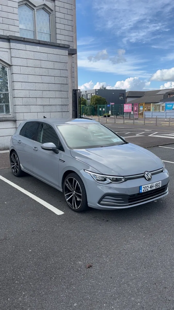Golf mk8 - Image 1