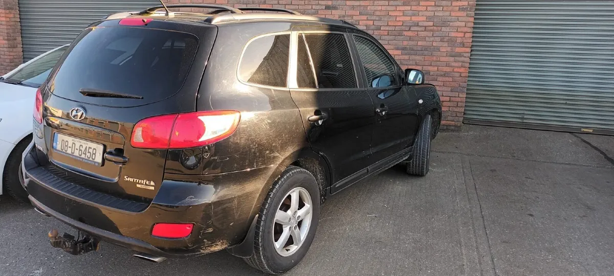 Hyundai Santa Fe 2008 - Image 3
