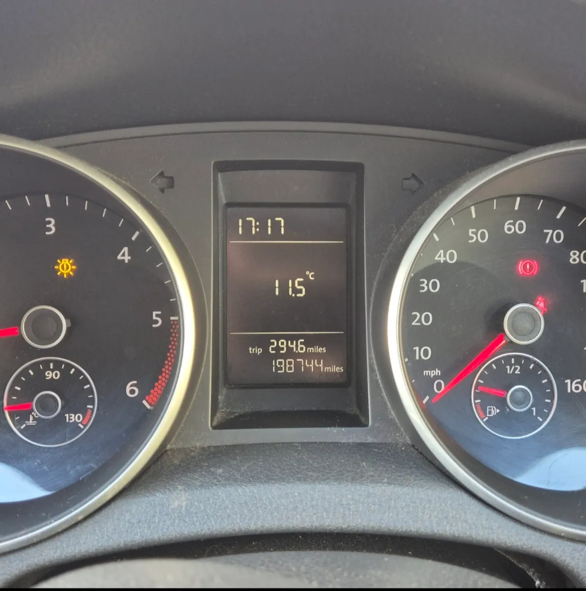 VW GOLF TDI 2LTR DIESEL - Image 2