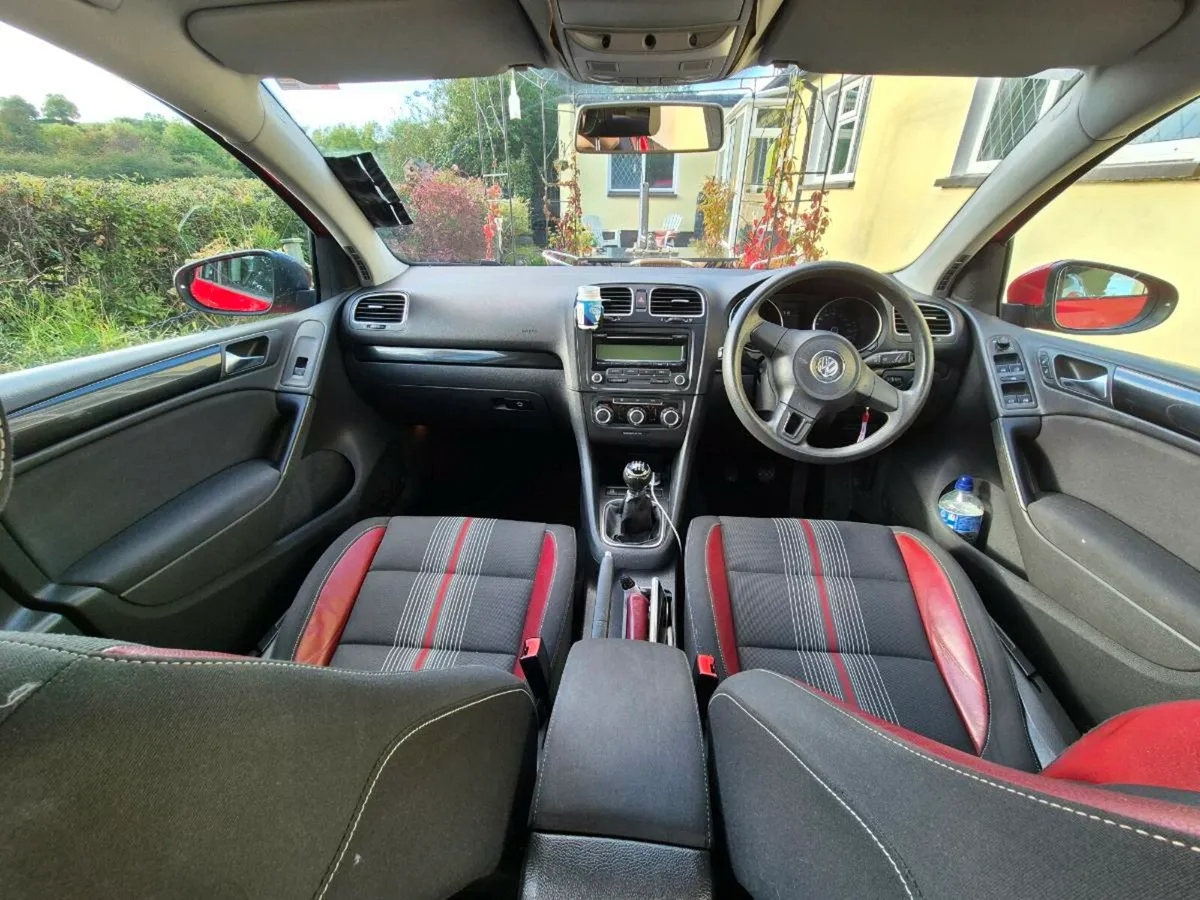 VW GOLF TDI 2LTR DIESEL - Image 3