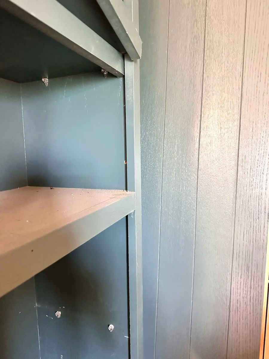 FREE!! Built in wardrobes, shelving and locker. - Image 3