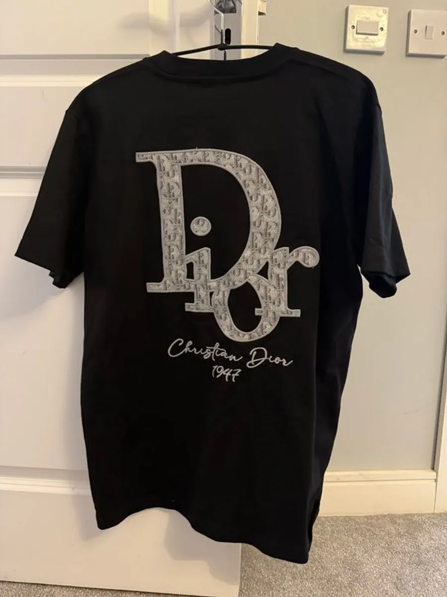 T shirts - Image 3