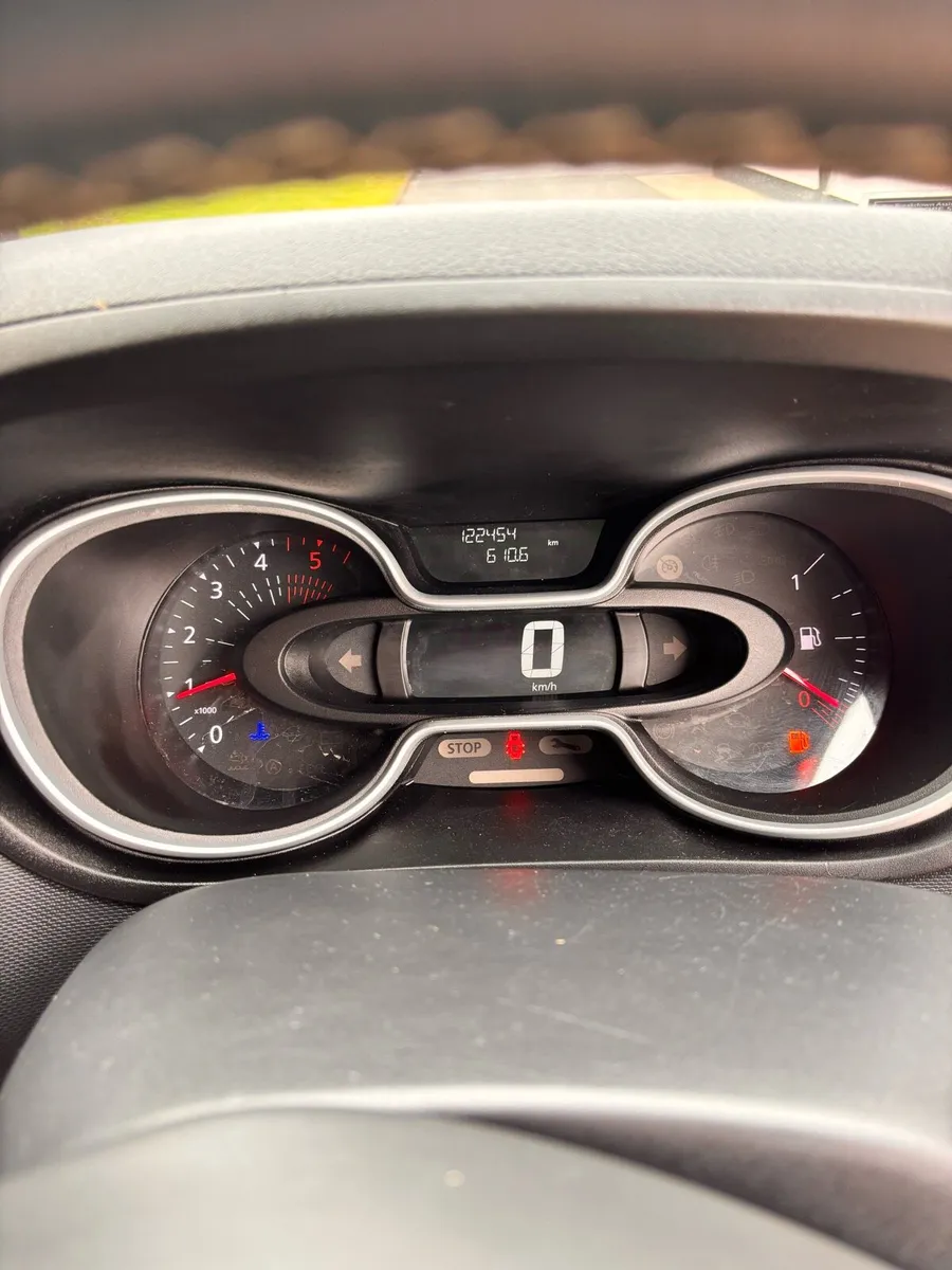 2021 Nissan NV300 Van LOW MILES - Image 4