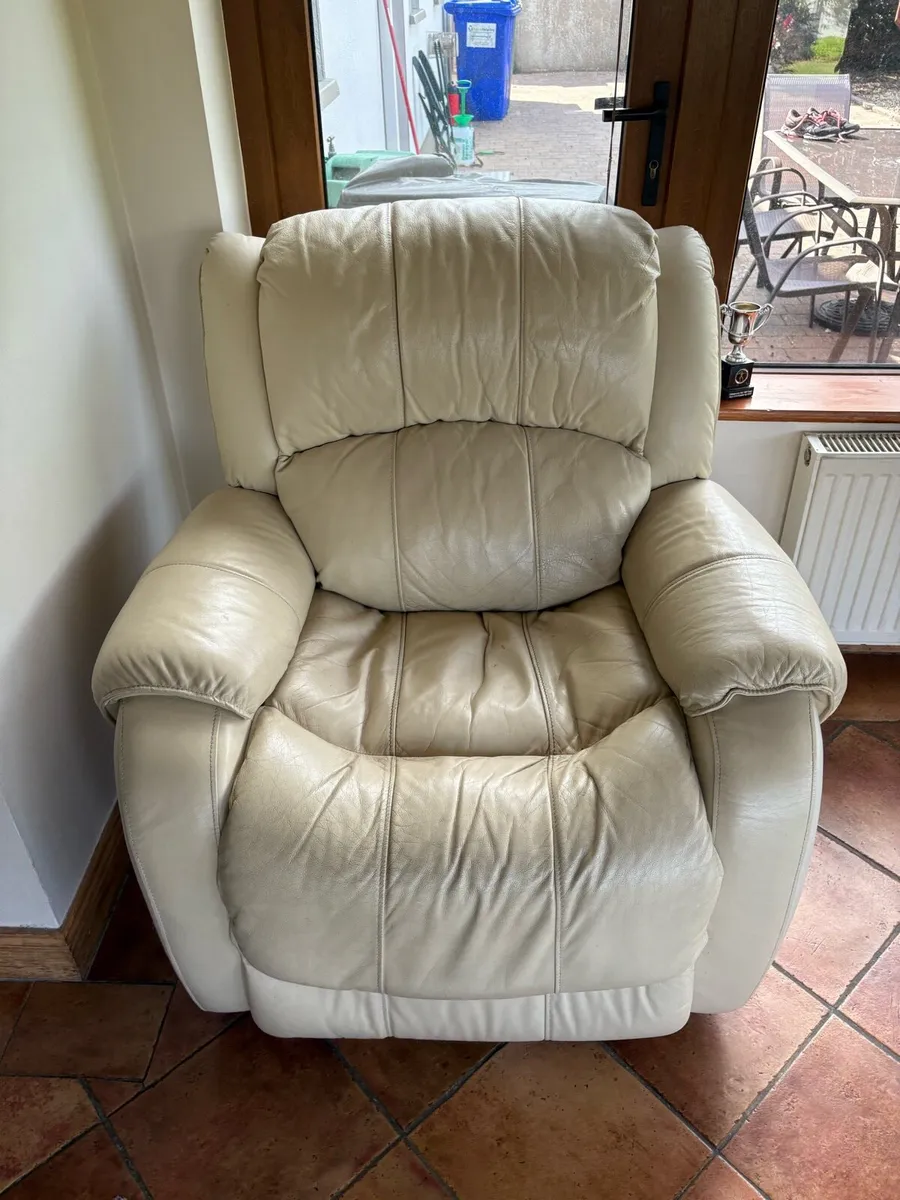Couch - Image 1