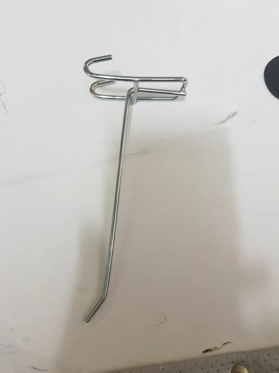 Slatboard hooks - Image 1