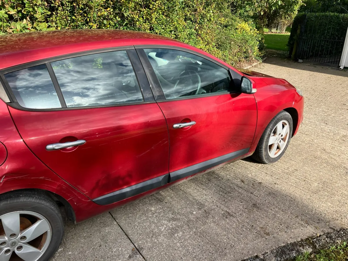 Renault Megane 2010 - Image 4