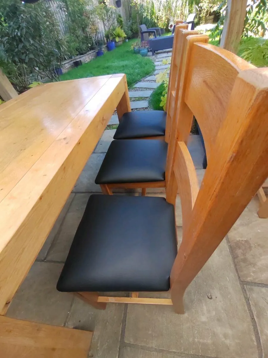 Large oak table - Image 3