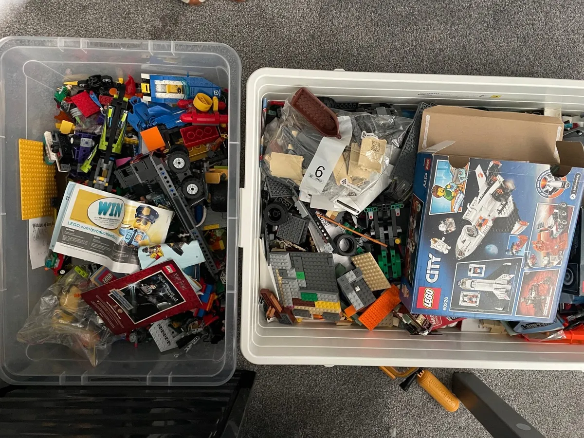 Lego - Image 2