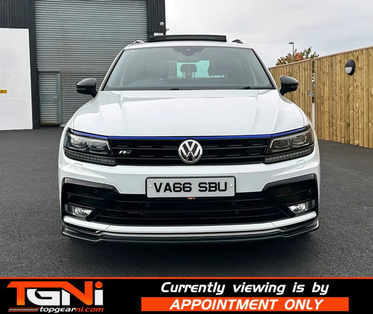 2017 Volkswagen Tiguan 2.0 TDi 150 4Motion R-Line - Image 3