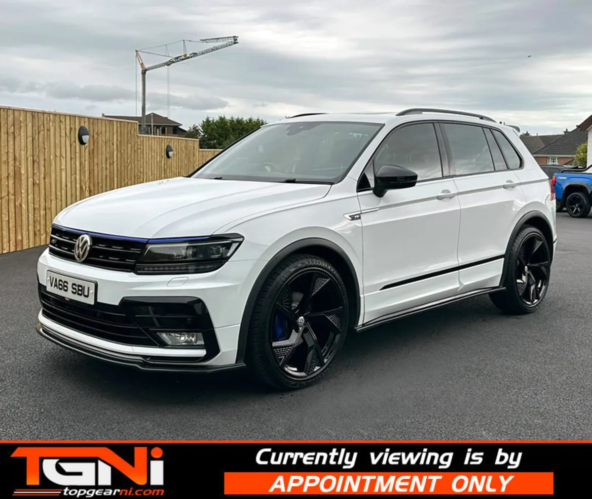 2017 Volkswagen Tiguan 2.0 TDi 150 4Motion R-Line - Image 4