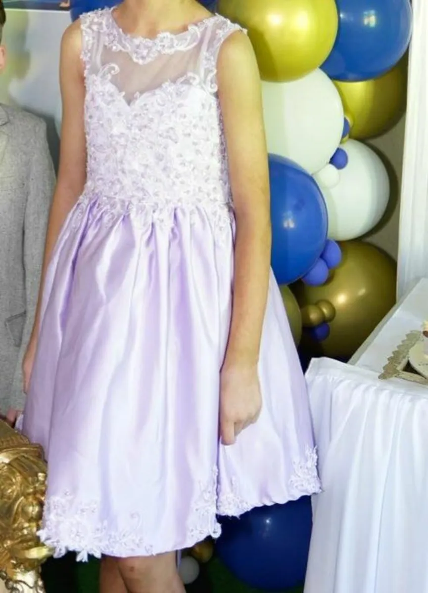 Wedding dress - Image 3