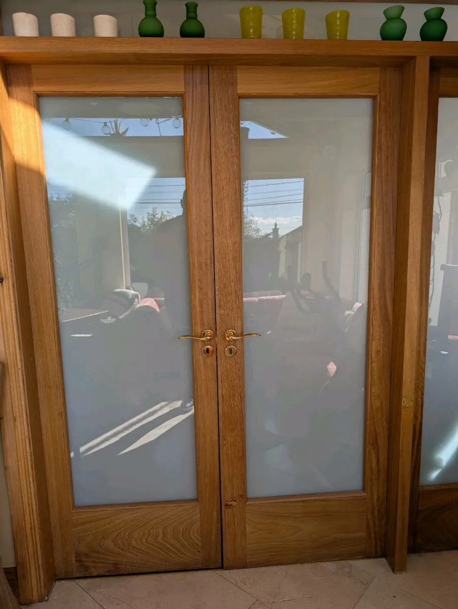 Genuine, quality red teak doors - Image 3