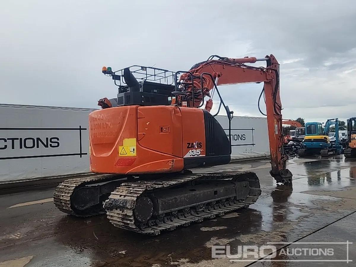 2017 Hitachi ZX135US-6 - Image 3