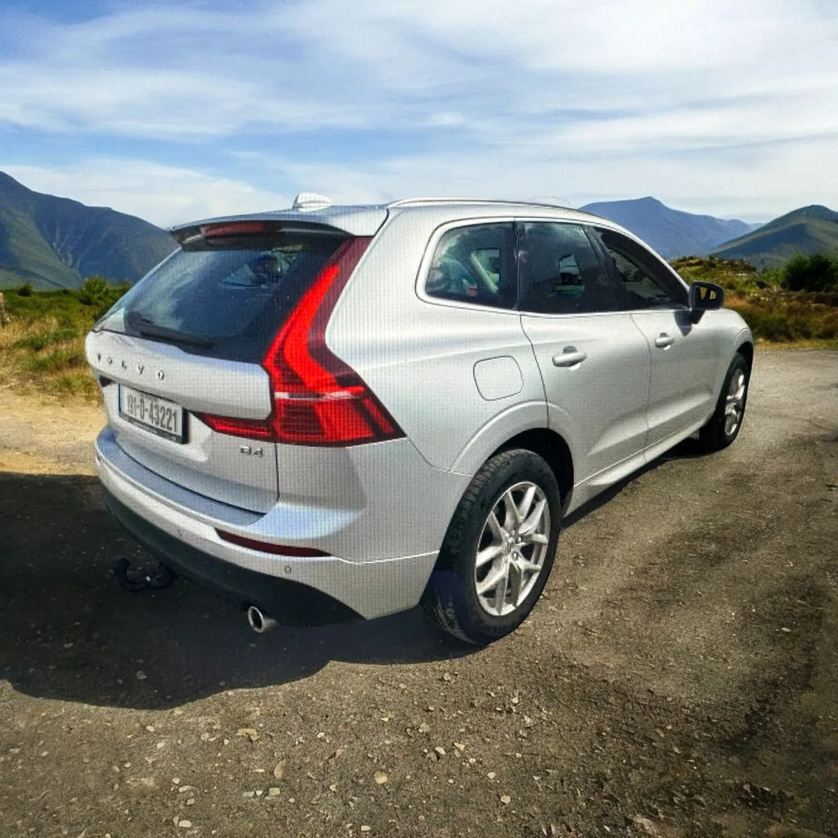 2019 Volvo XC60 D4 (190hp) FWD Momentum Automati - Image 2