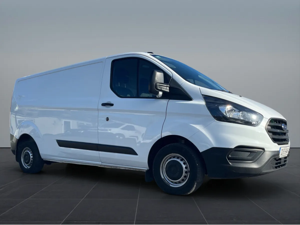 Ford Transit Custom V362 300L BASE 2.0 T 3DR LWB - Image 1