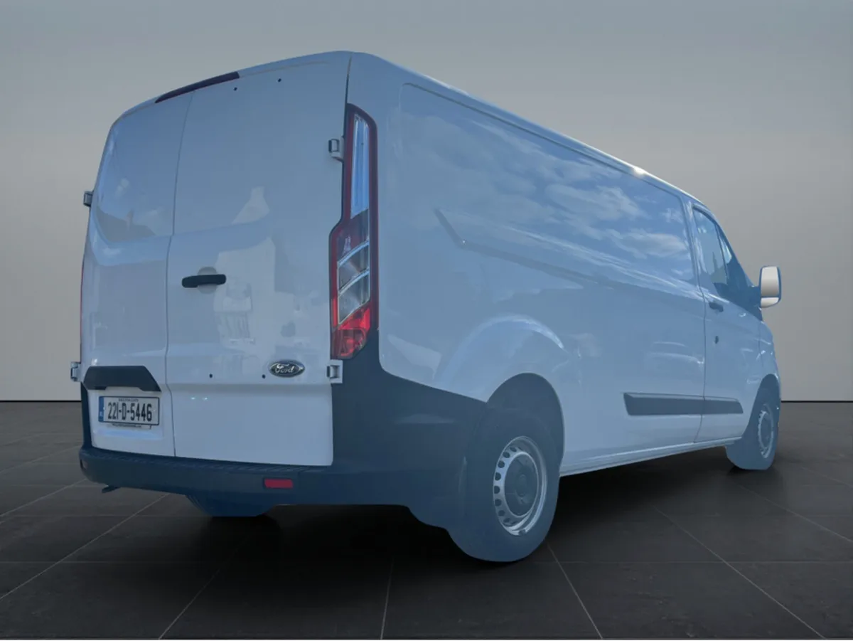 Ford Transit Custom V362 300L BASE 2.0 T 3DR LWB - Image 4