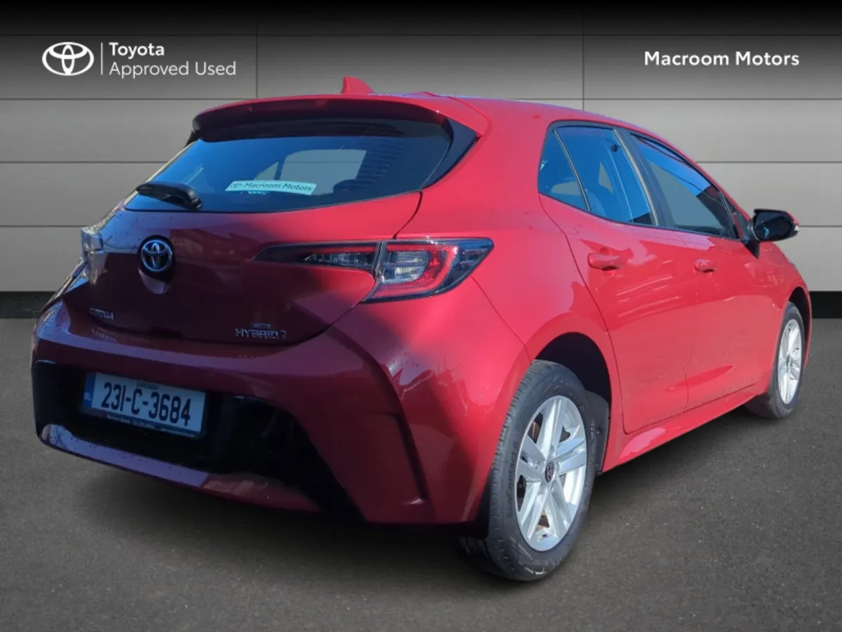 Toyota Corolla COROLLA HYBRID LUNA H/B - Image 2