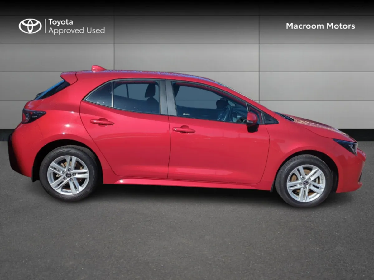 Toyota Corolla COROLLA HYBRID LUNA H/B - Image 3