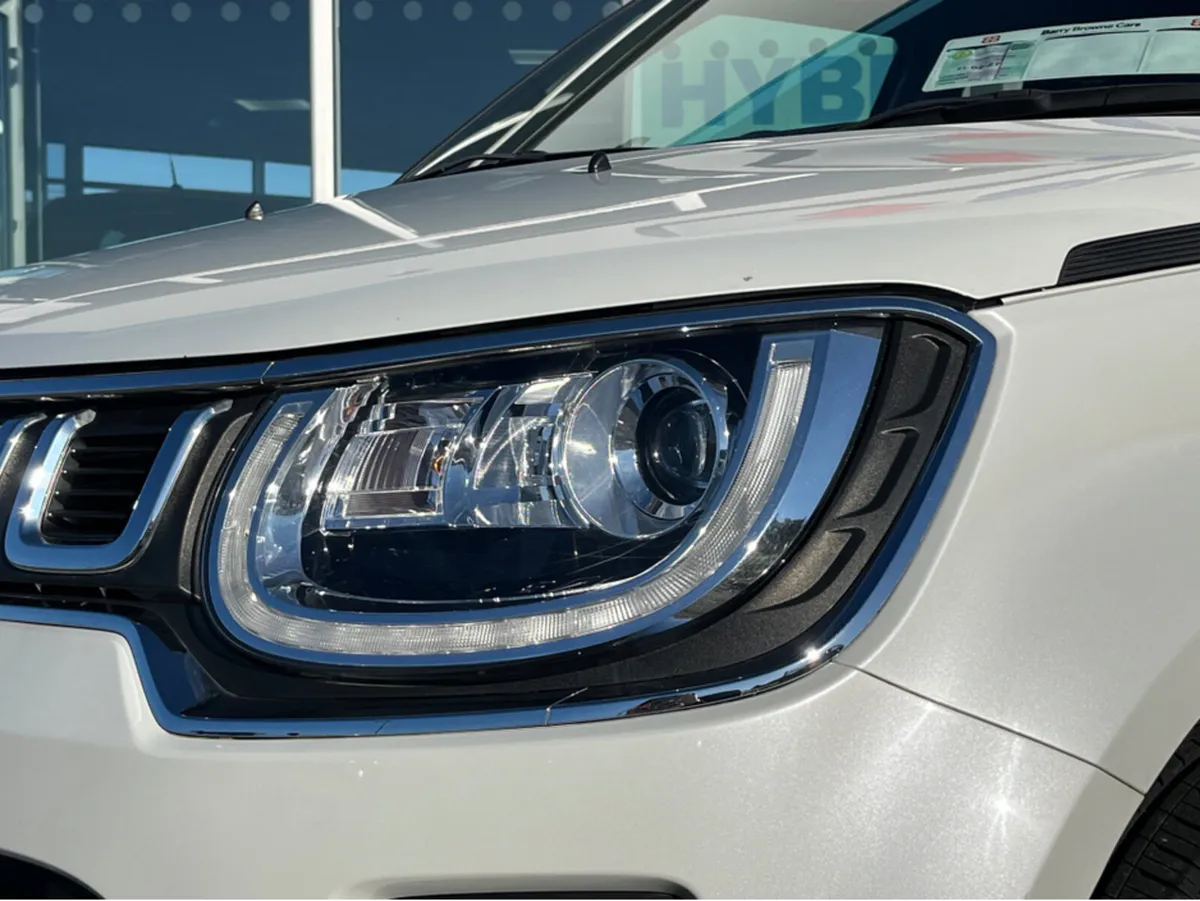 Suzuki Ignis 1.2 DUALJET HYBRID SZ3 5 5DR - Image 3