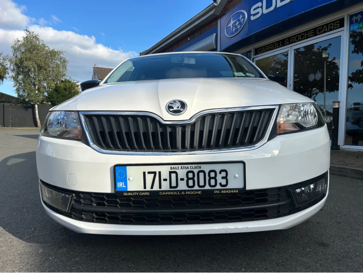 Skoda Rapid Ambition 1.2 TSI Sportback / Touring - - Image 3