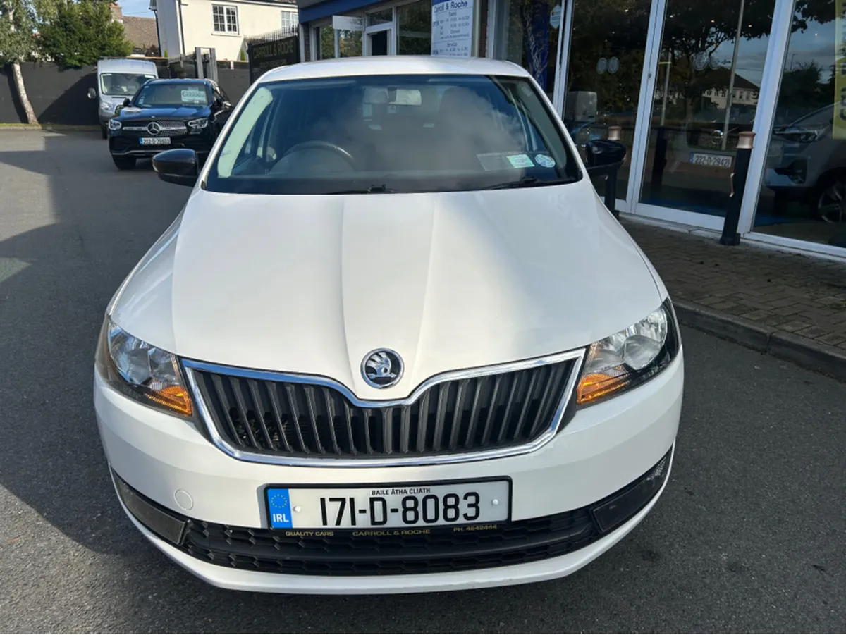 Skoda Rapid Ambition 1.2 TSI Sportback / Touring - - Image 4