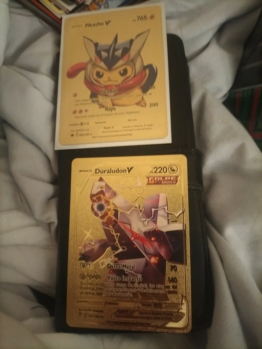 GOLD FOIL POKEMON CARDS SPANISH - Image 1