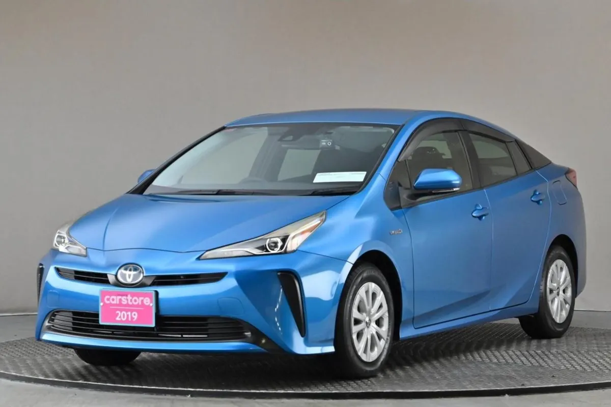 Toyota Prius 1.8 Hybrid Face Lift Model - Image 3