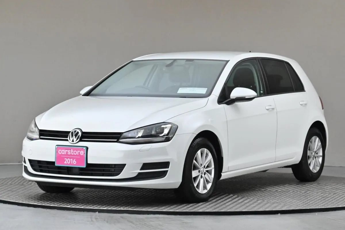 Volkswagen Golf 1.2 TSI DSG  trendline reverse Ca - Image 3