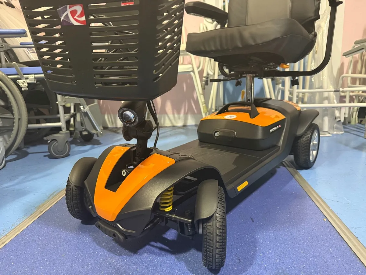 Roma Medical Denver 4mph Mobility Scooter - Image 3