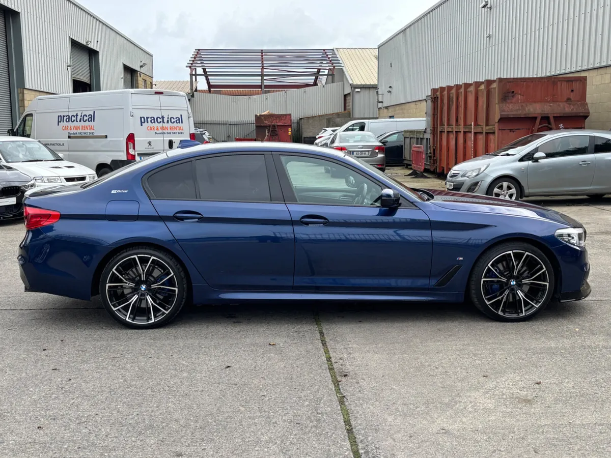 2018 BMW 530E M-SPORT AUTO FULLY LOADED WITH SPEC - Image 3