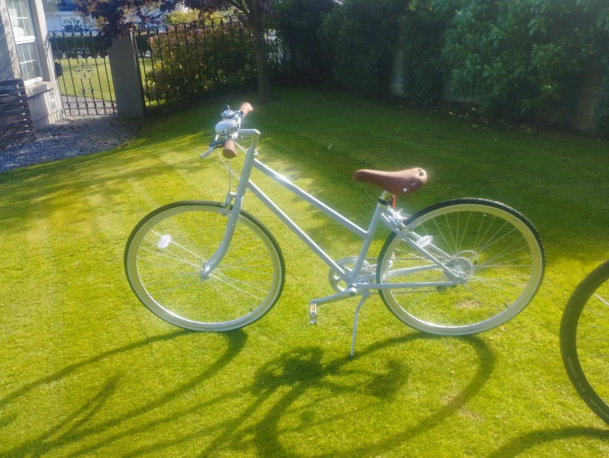 Adult bikes - Image 3
