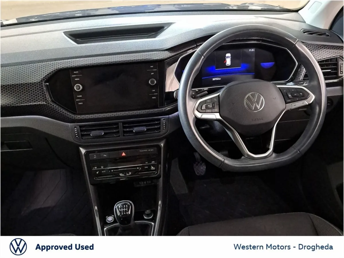 Volkswagen T-Cross R-line 1.0 TSI 110HP - Image 4