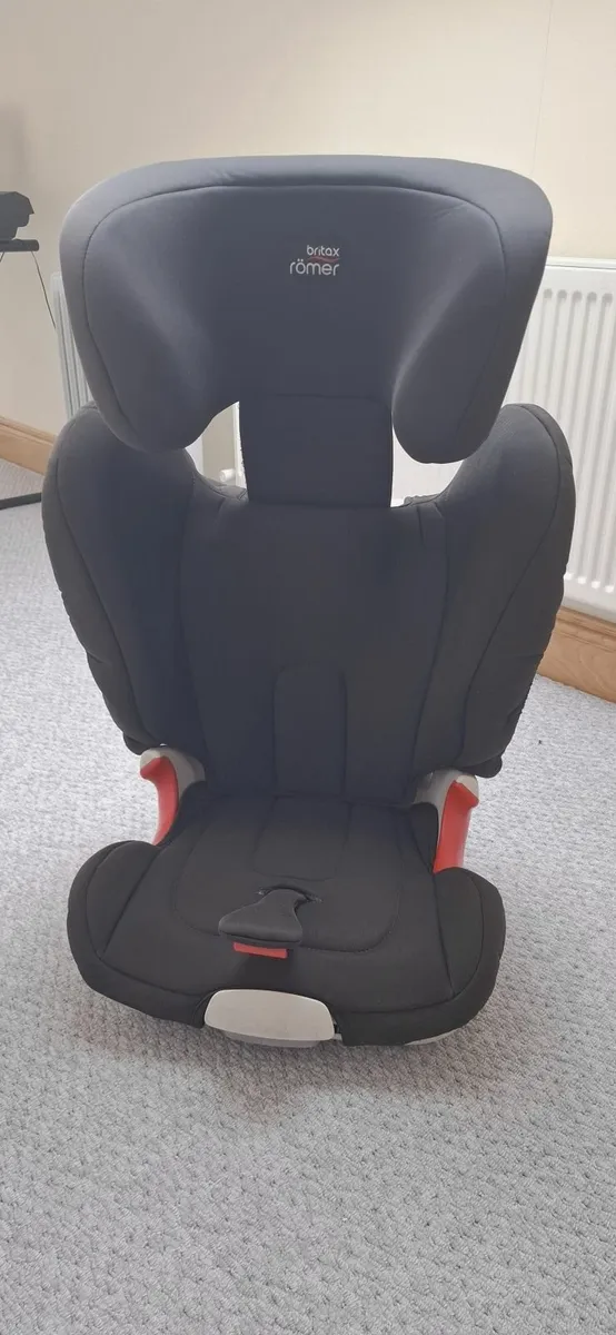 Britax Romer Isofix Car Seat - Image 1