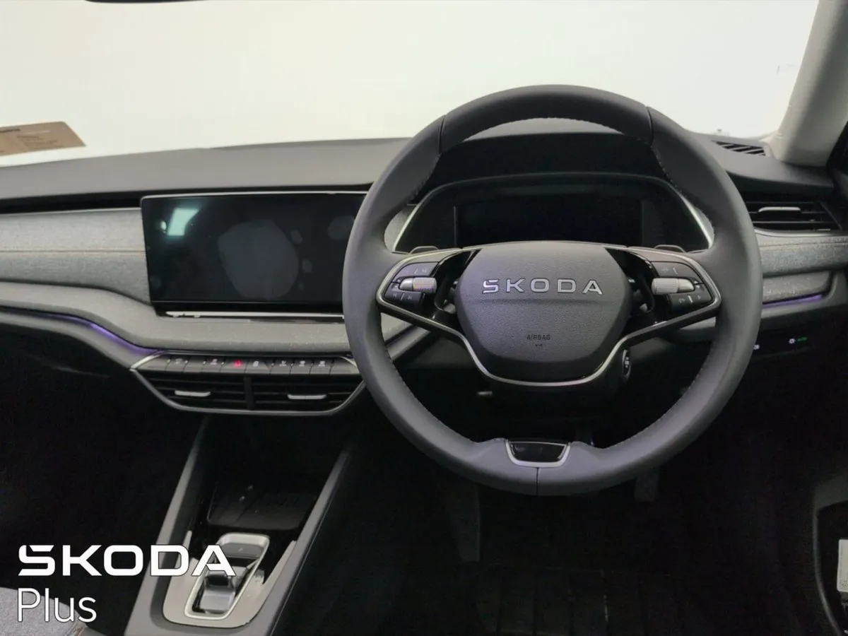 Skoda Octavia Selection  2.0tdi 150HP DSG - Image 4