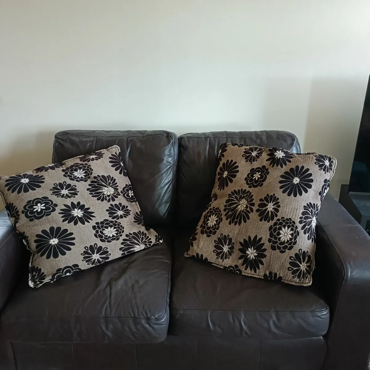 Sofa - Image 1
