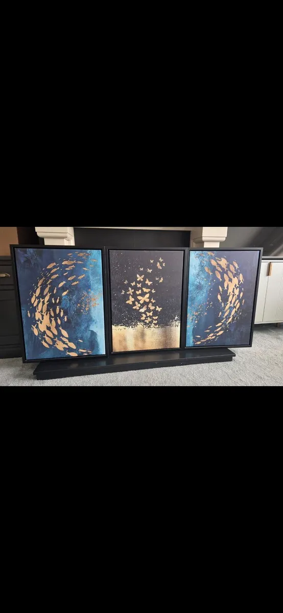 Wall art - Image 1