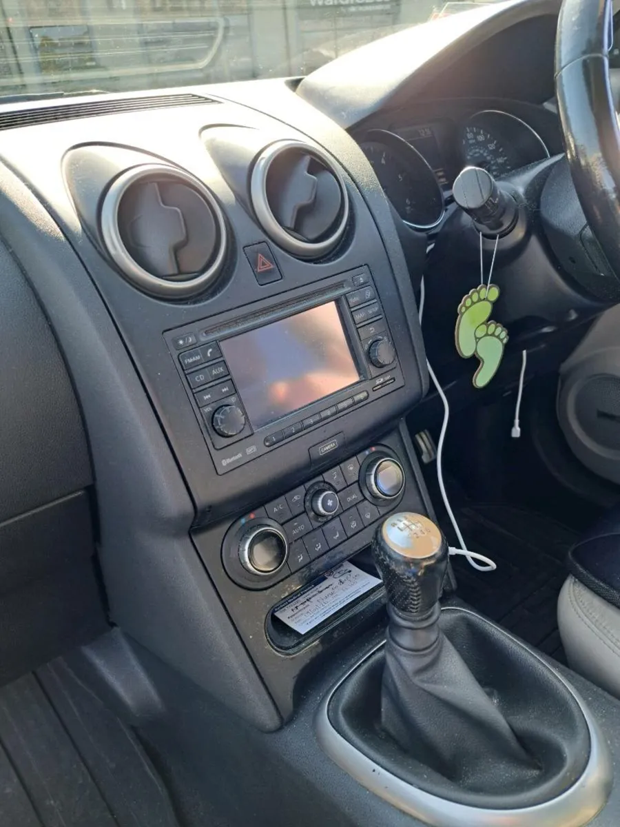Nissan qashqai 2013 - Image 2