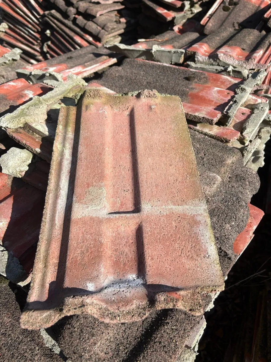 Bullnose Roof Tiles - Image 3