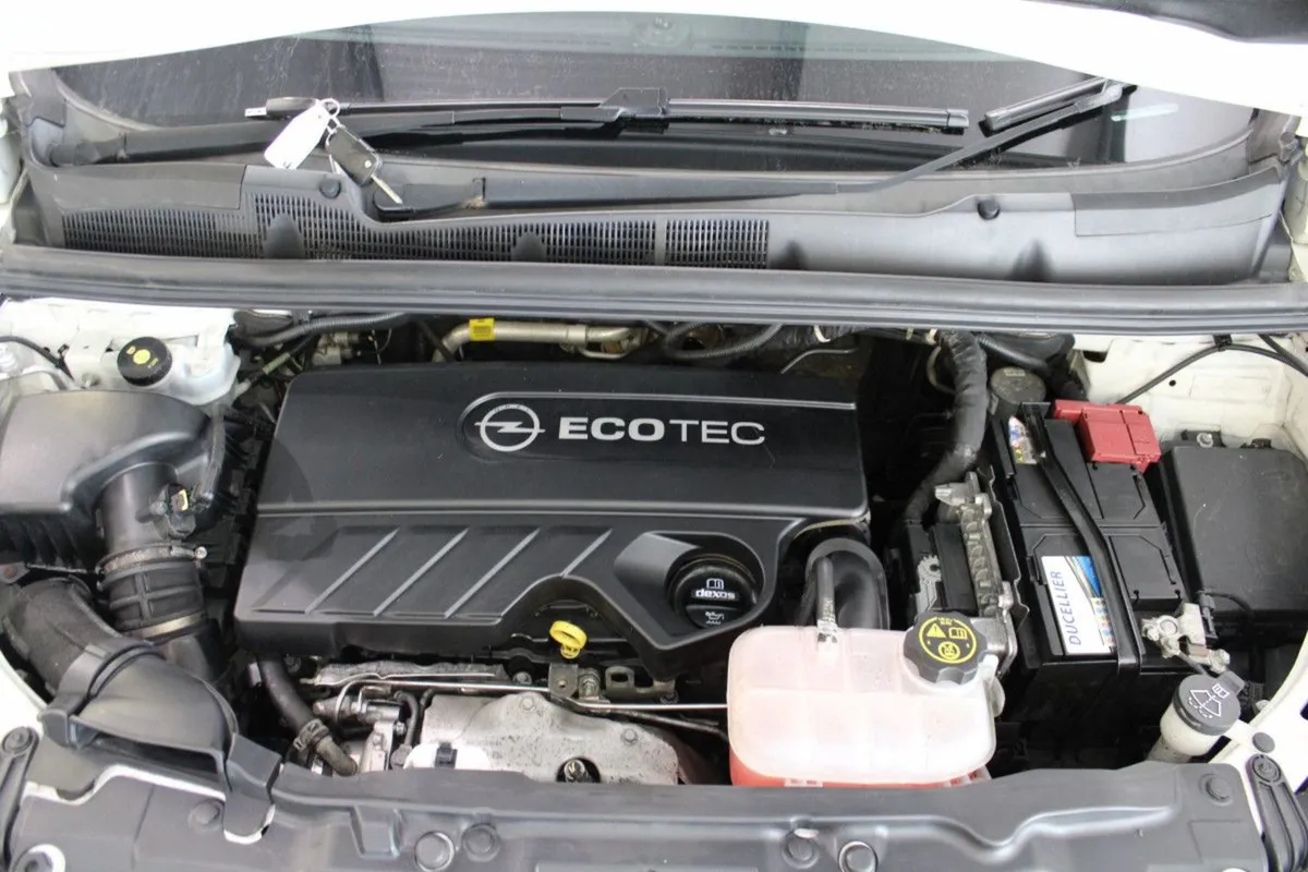 Opel Mokka SC 1.6 Cdti 136PS 6 Speed S/S - Image 4