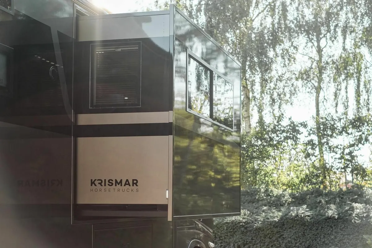 2025 Volvo fh 500 - Image 2